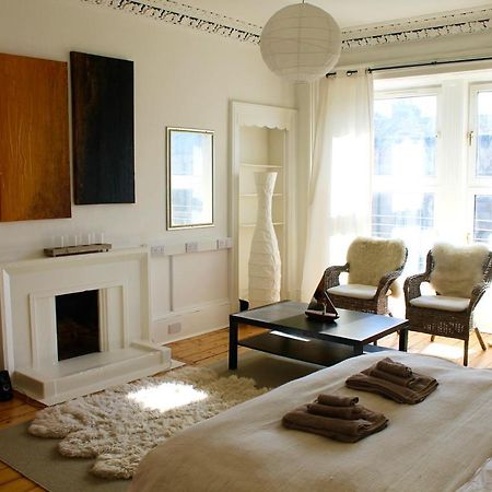 Lothian Road - Castle View Apartment Эдинбург Экстерьер фото